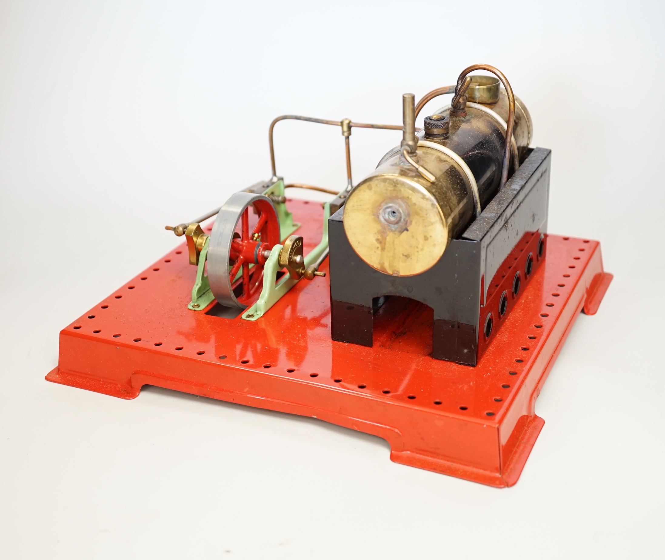 A boxed live steam Mamod SE3 stationary steam plant with instructions and accessories
